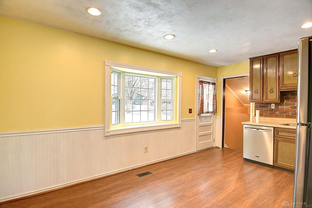 150 Teakwood Lane Property Photo 11
