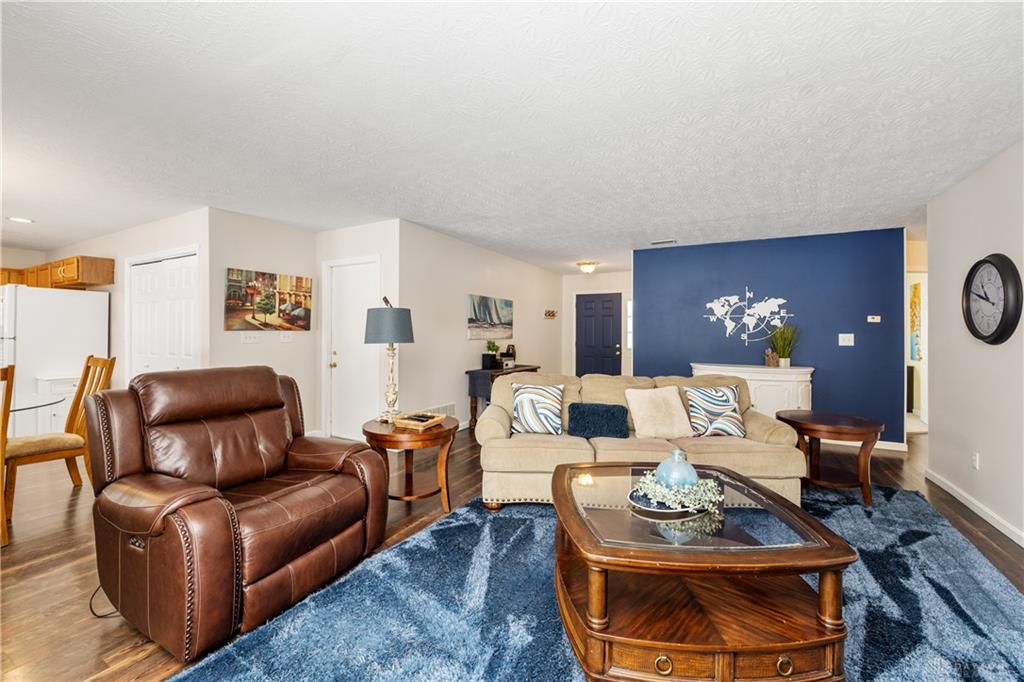 124 Mimosa Court Property Photo 7