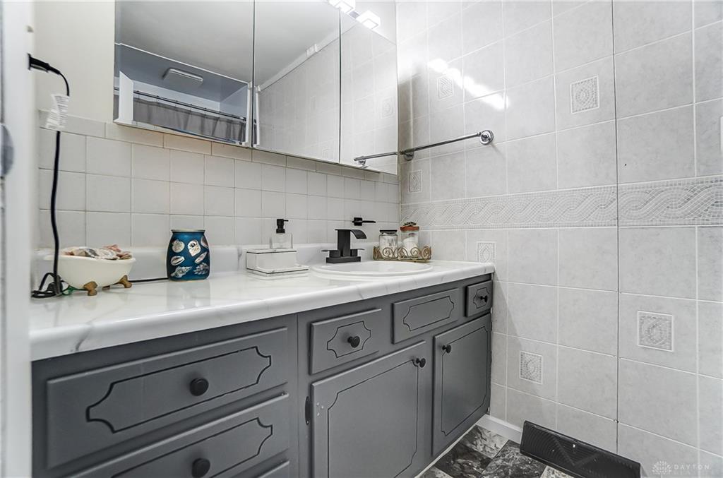 1315 Skyline Lane Property Photo 30