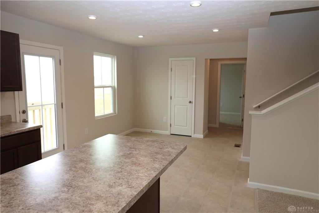 1674 Bishop Court Property Photo 6