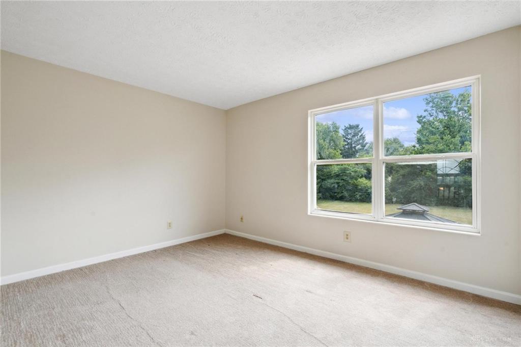 8124 Julian Place Property Photo 38