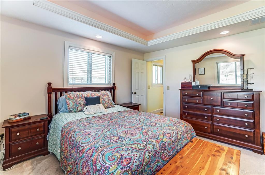 2218 E Rahn Road Property Photo 18