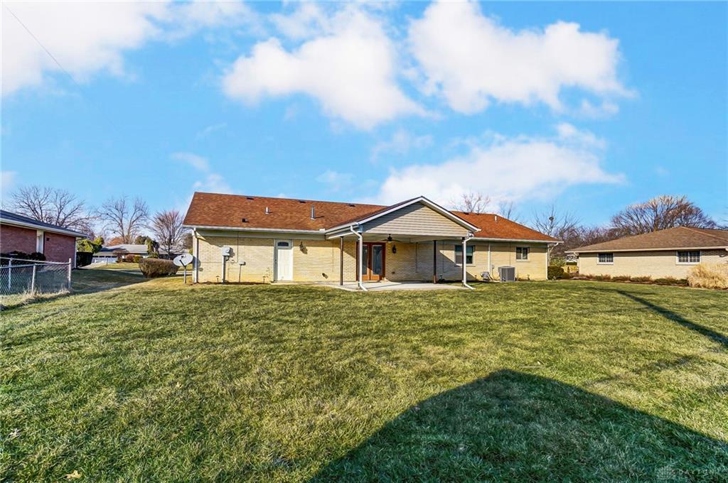 2218 E Rahn Road Property Photo 30