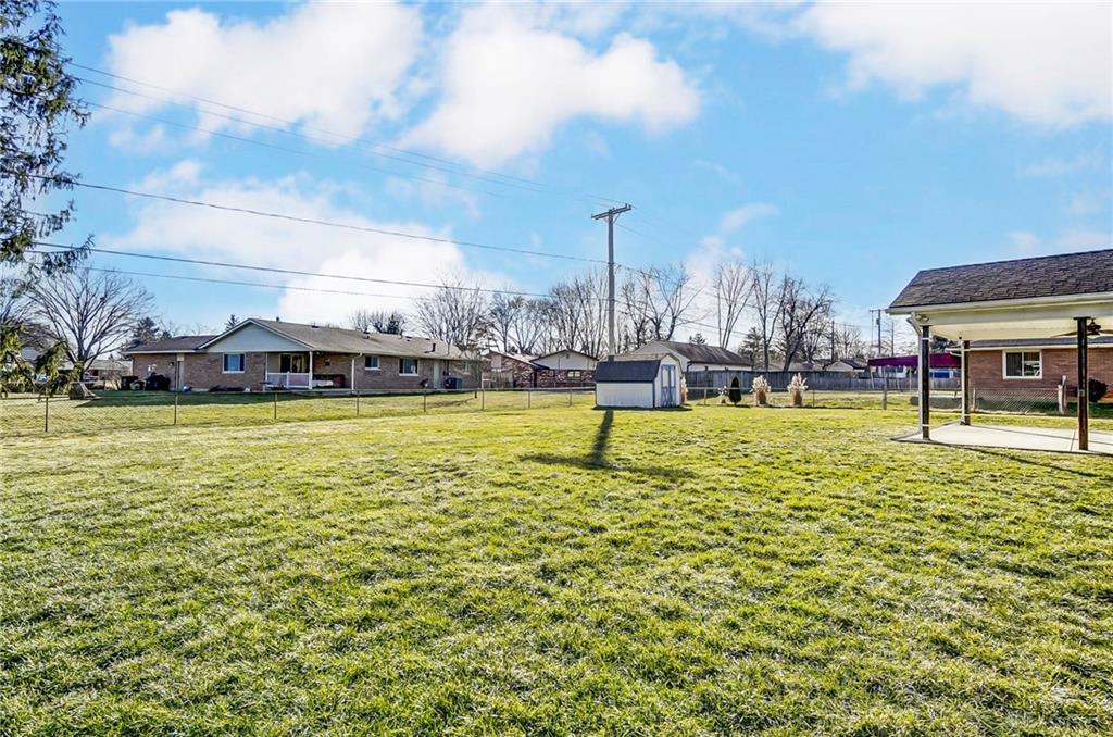 2218 E Rahn Road Property Photo 32