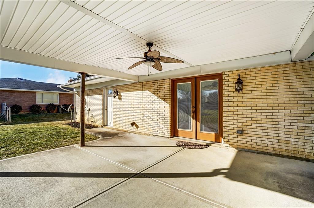 2218 E Rahn Road Property Photo 33