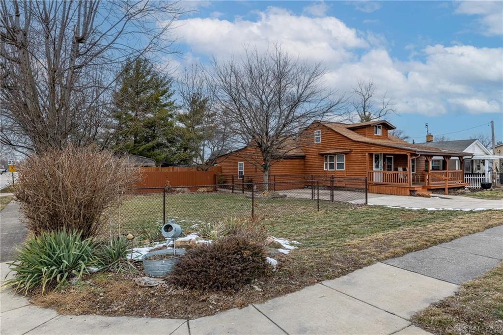 3413 Dryden Road Property Photo 3