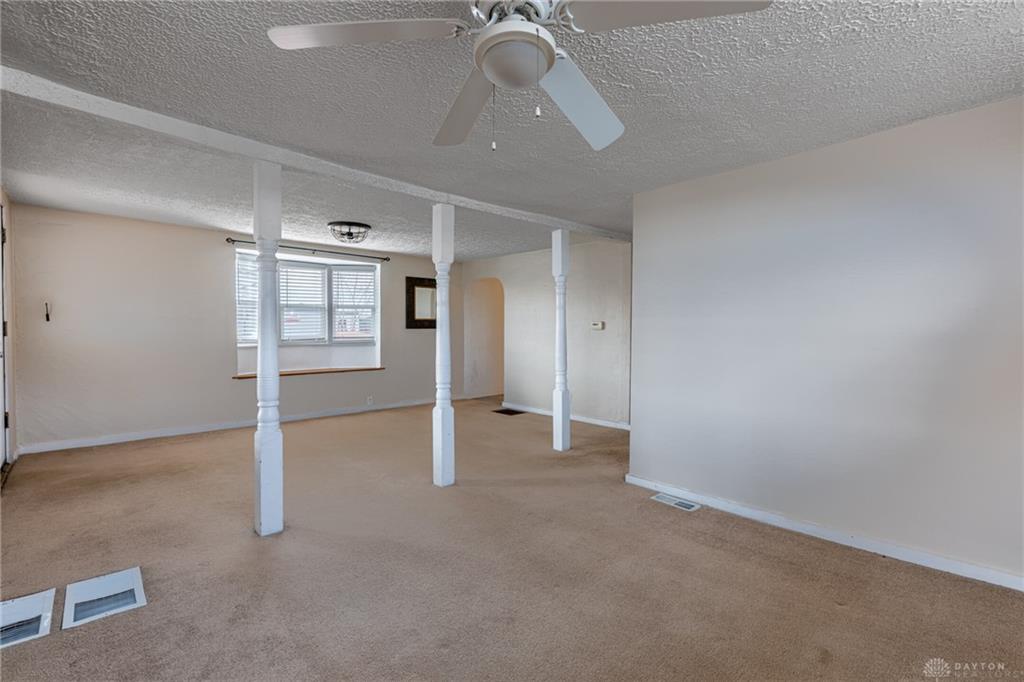 3413 Dryden Road Property Photo 7