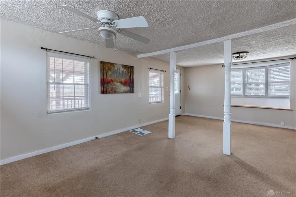 3413 Dryden Road Property Photo 8