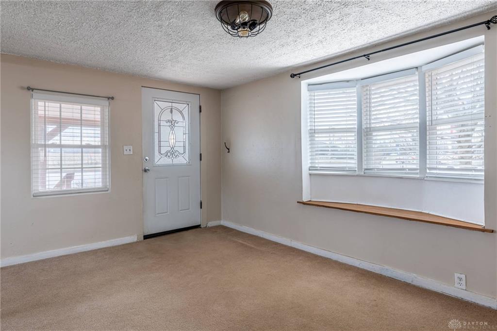 3413 Dryden Road Property Photo 10