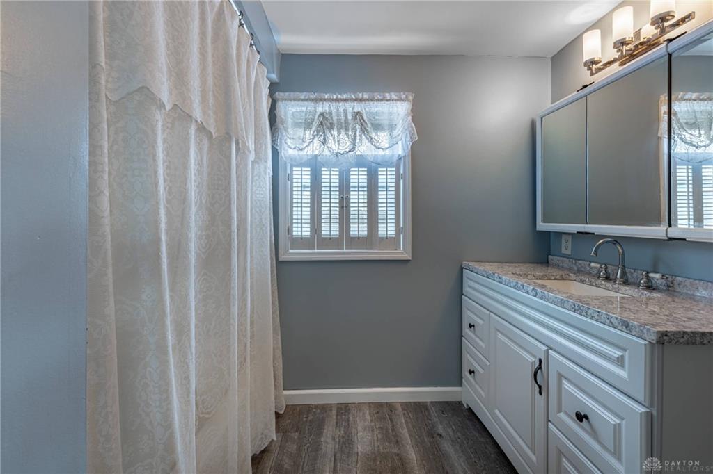 3413 Dryden Road Property Photo 18