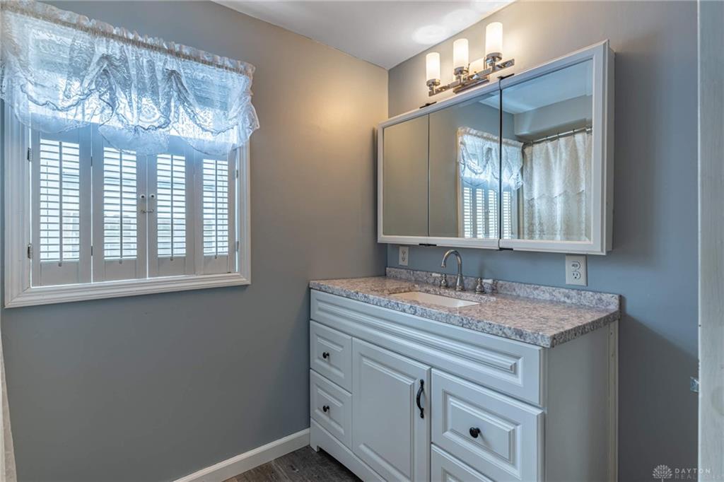 3413 Dryden Road Property Photo 19