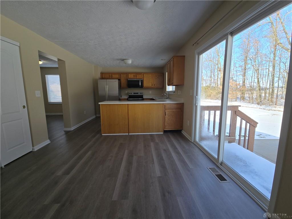 118 Zachary Drive Property Photo 3