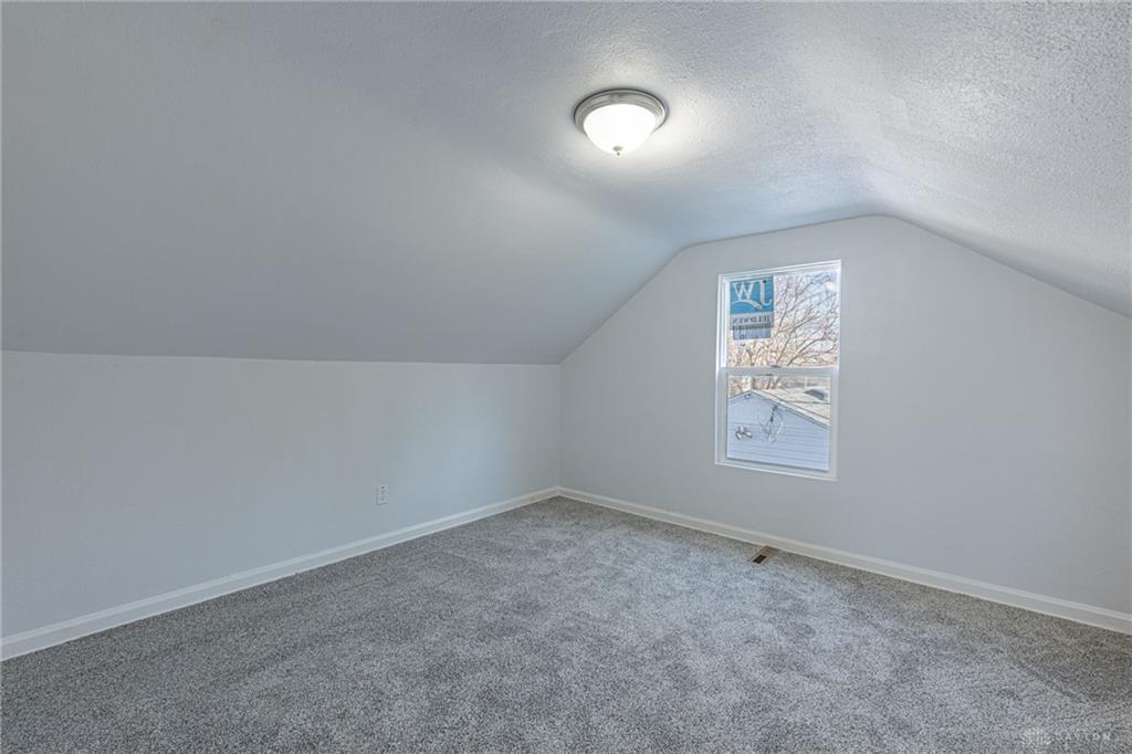 560 Margaret Drive Property Photo 23