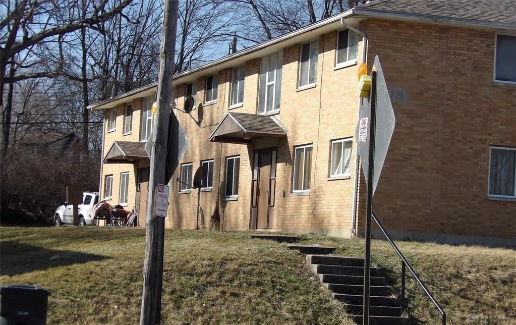 715-721 N Gettysburg Avenue Property Photo 1