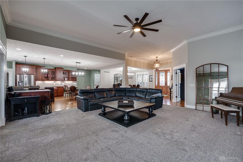 9526 Valdosta Way Property Photo 18