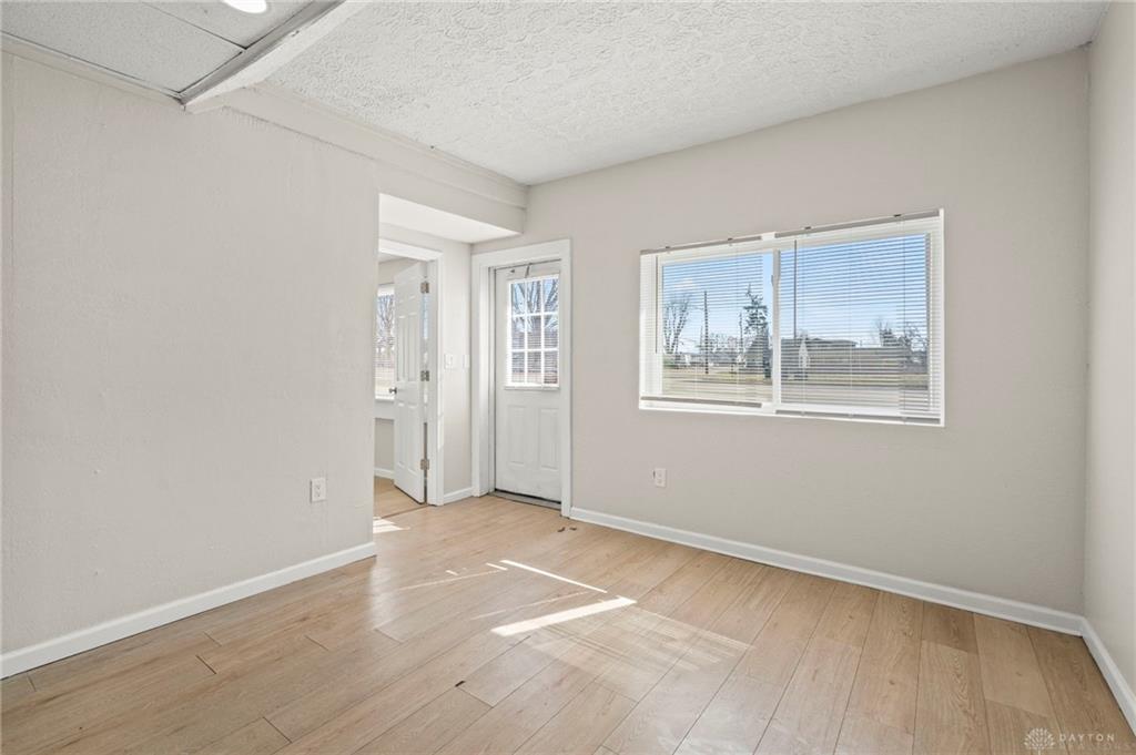 3301 Main Street Property Photo 12