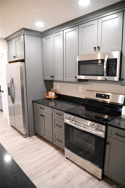 552 Reed Avenue Property Photo 14