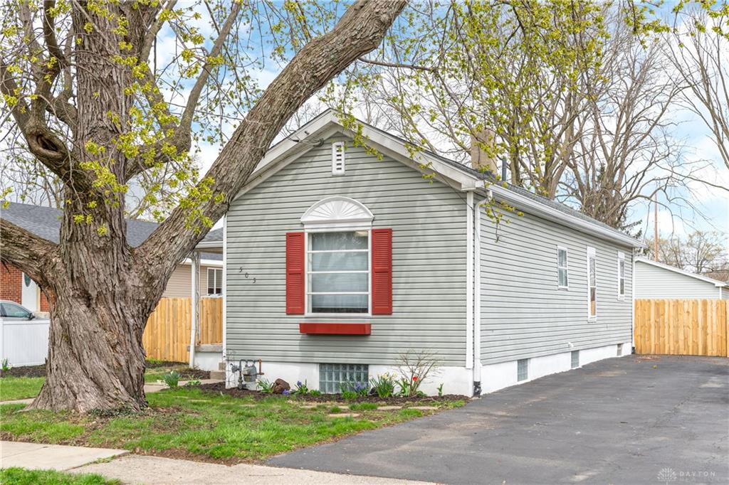 505 Nordale Avenue Property Photo 3