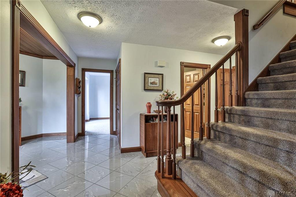 439 Claxton Glen Court Property Photo 8