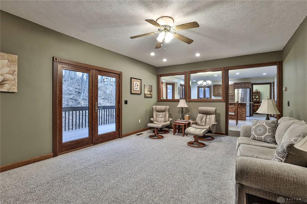 439 Claxton Glen Court Property Photo 14