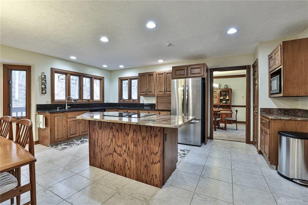 439 Claxton Glen Court Property Photo 18
