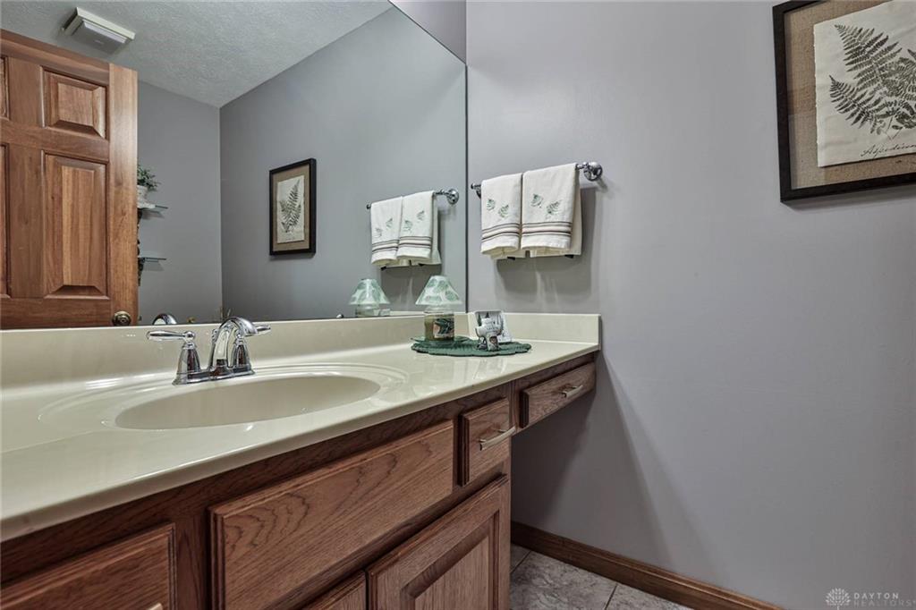 439 Claxton Glen Court Property Photo 42