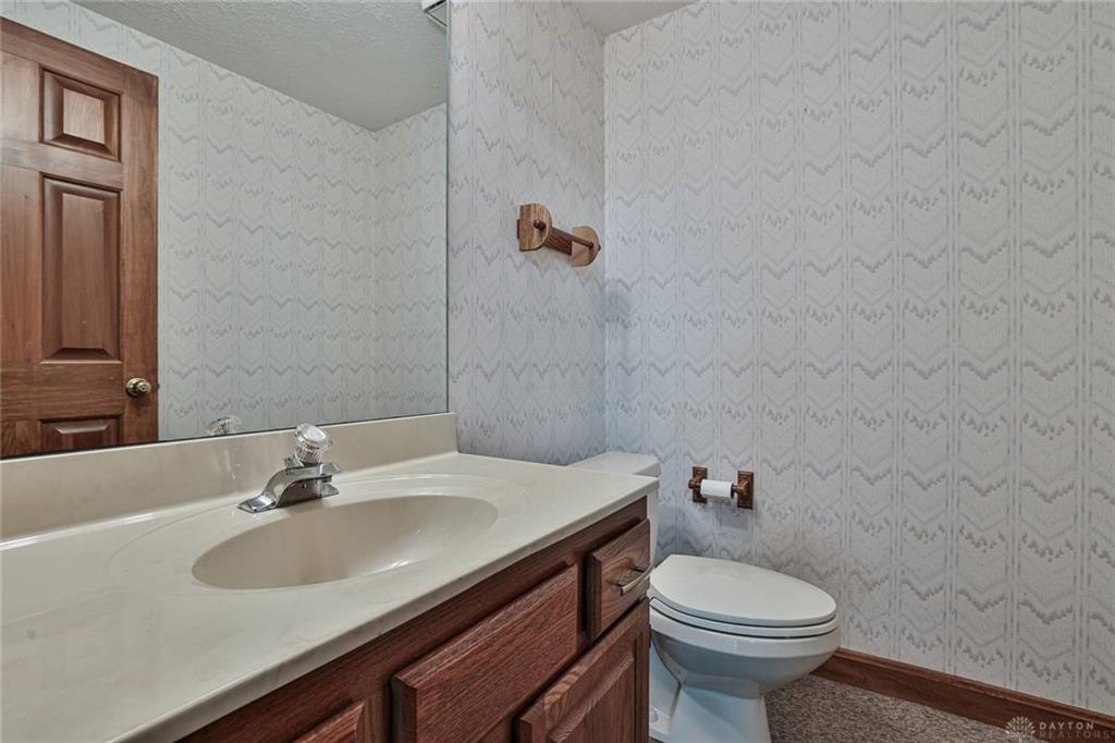 439 Claxton Glen Court Property Photo 43