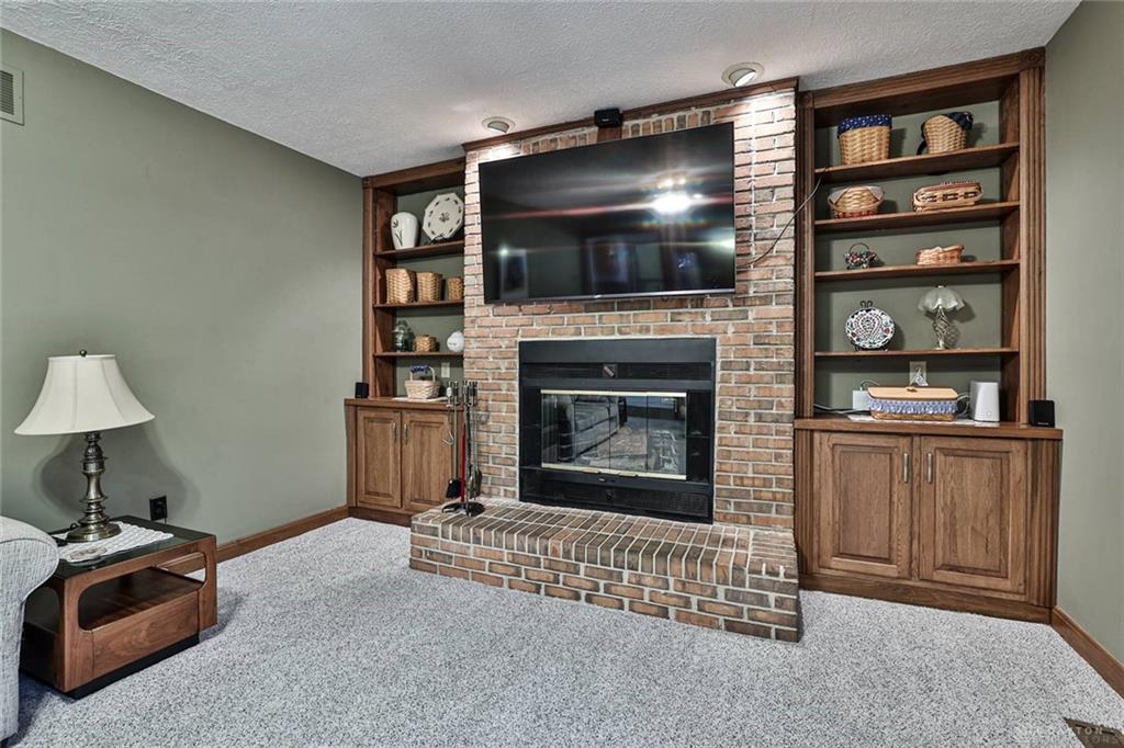 439 Claxton Glen Court Property Photo 45