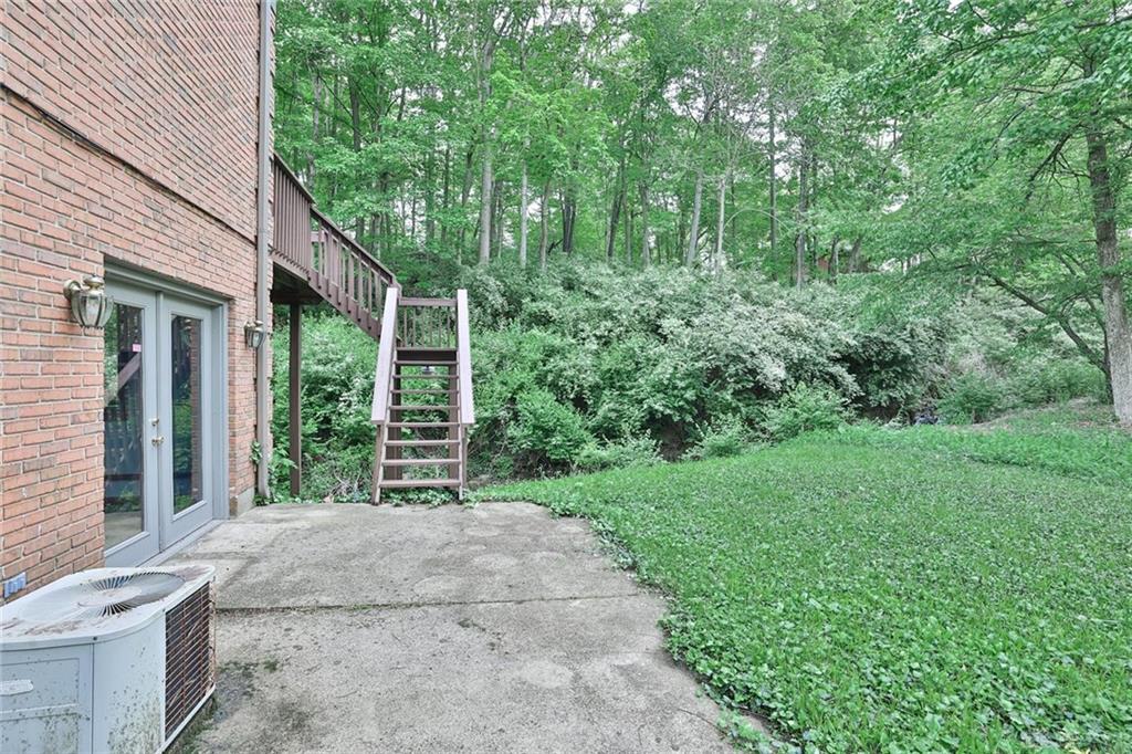 439 Claxton Glen Court Property Photo 55