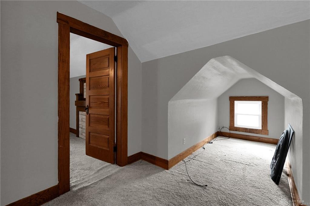 125 W Mound Street Property Photo 13
