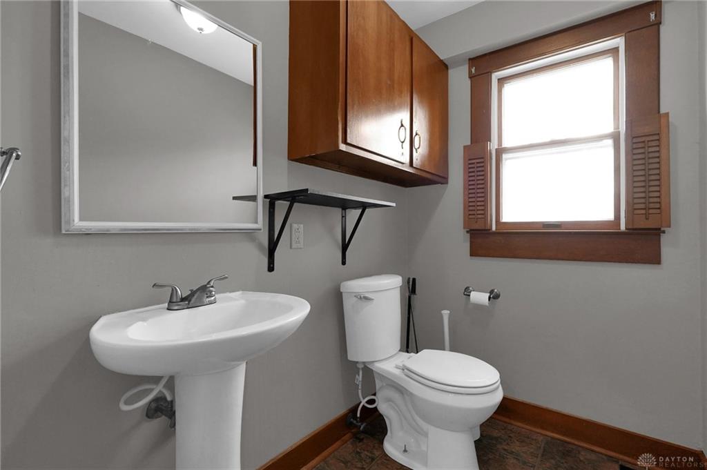 125 W Mound Street Property Photo 34