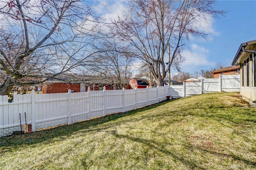 55 Sunny Lane Property Photo 22