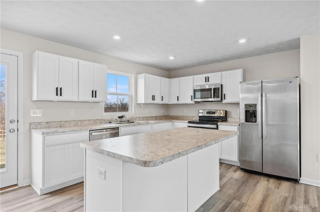 6694 Rivulet Drive Property Photo 10