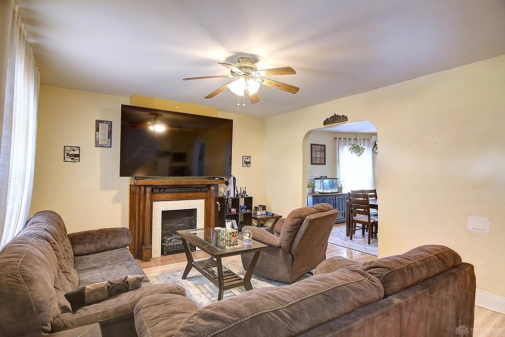 651 Saint Nicholas Avenue Property Photo 4