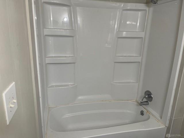 801 N Cherry Street Property Photo 8