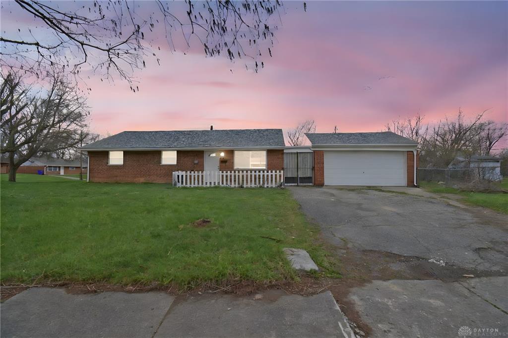 683 Tyson Ave Property Photo 1