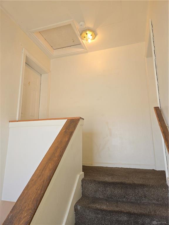 245 Valleyview Drive Property Photo 5