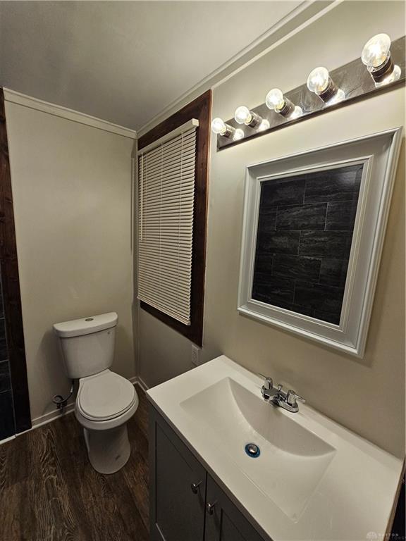 834 Xenia Avenue 832 Property Photo 7