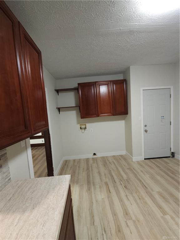 834 Xenia Avenue 832 Property Photo 24