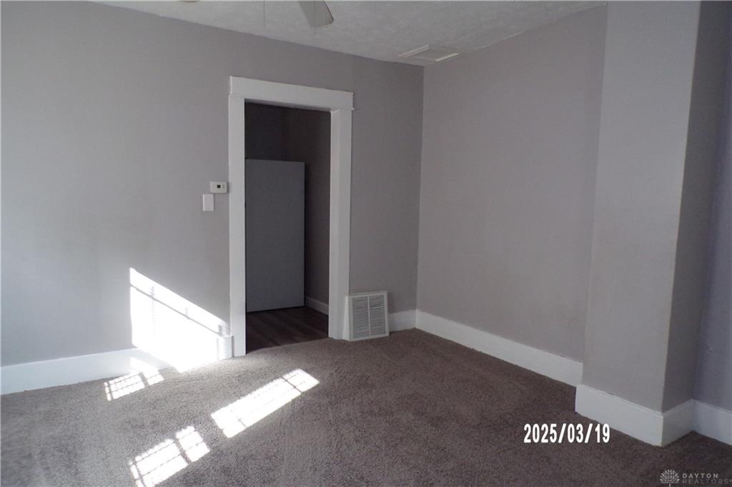 525 Kammer Avenue 523 Property Photo 3