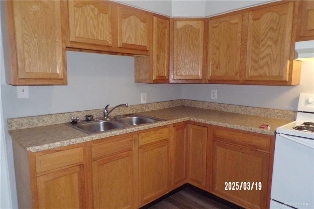 525 Kammer Avenue 523 Property Photo 4