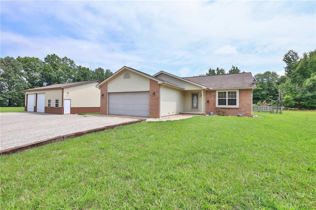 132 White Dove Dr Property Photo