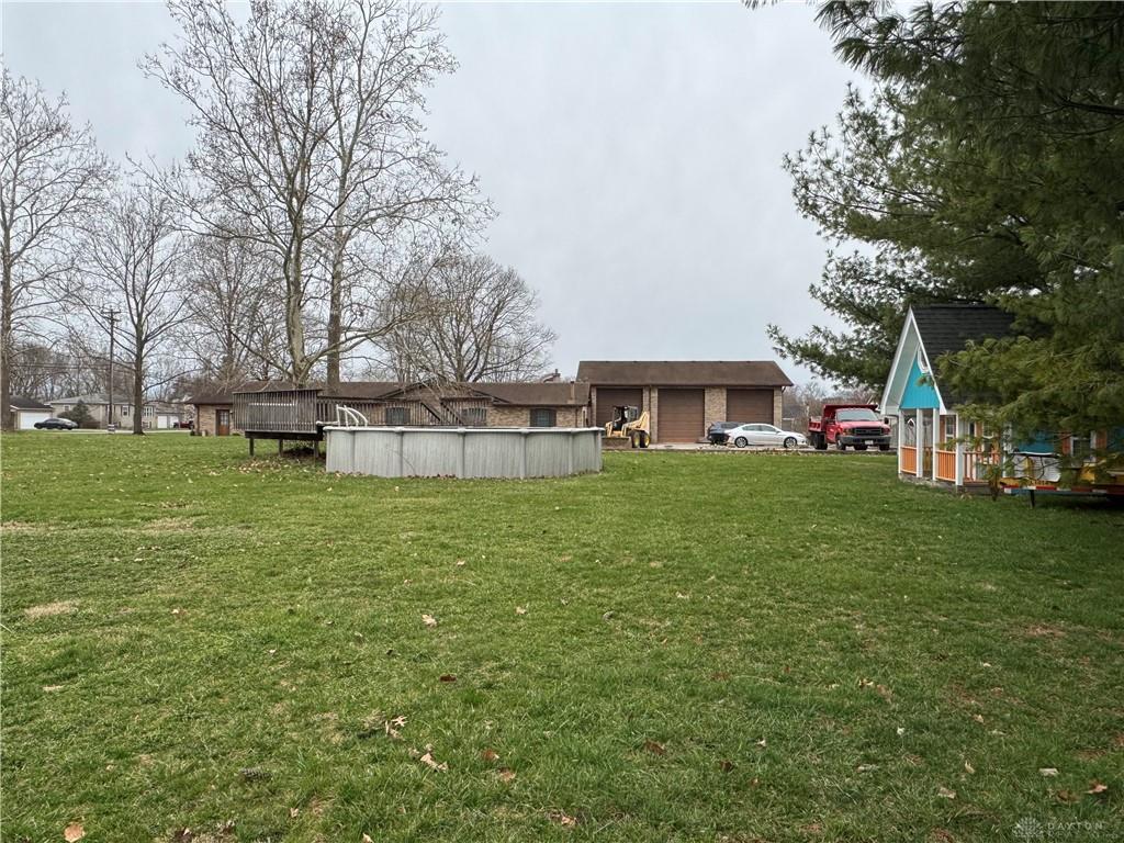 1070 Dubois Road Property Photo 13