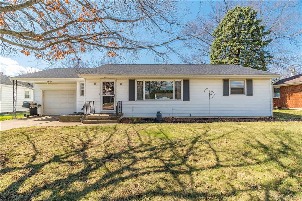 237 Hillcrest Court Property Photo 1