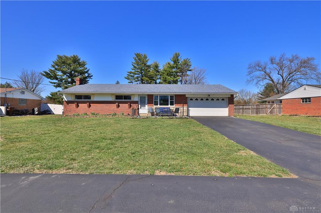 810 Wards Corner Rd Property Photo