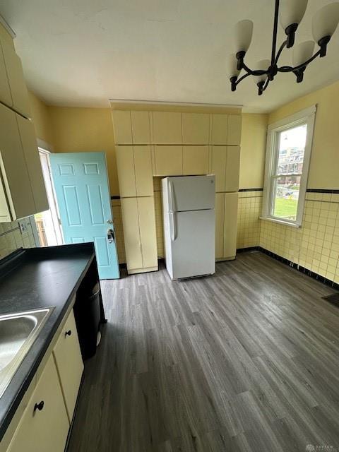 324 & 328 Warren Street Property Photo 8