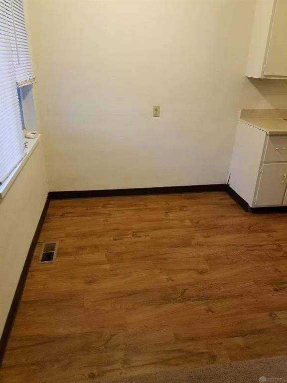 325 Ryburn Avenue 319-325 Property Photo 2