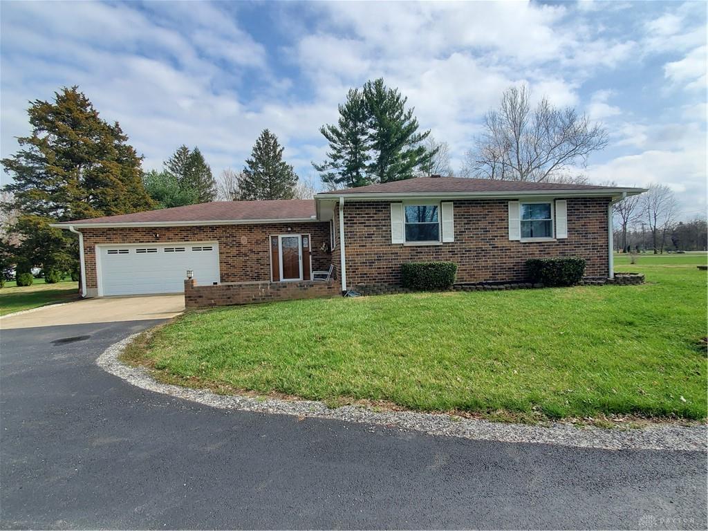 3060 Twin Creek Rd Property Photo