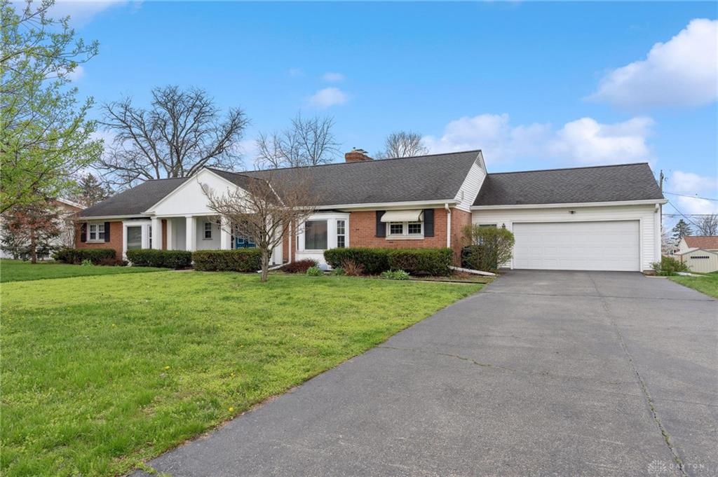 1608 N Breiel Boulevard Property Photo