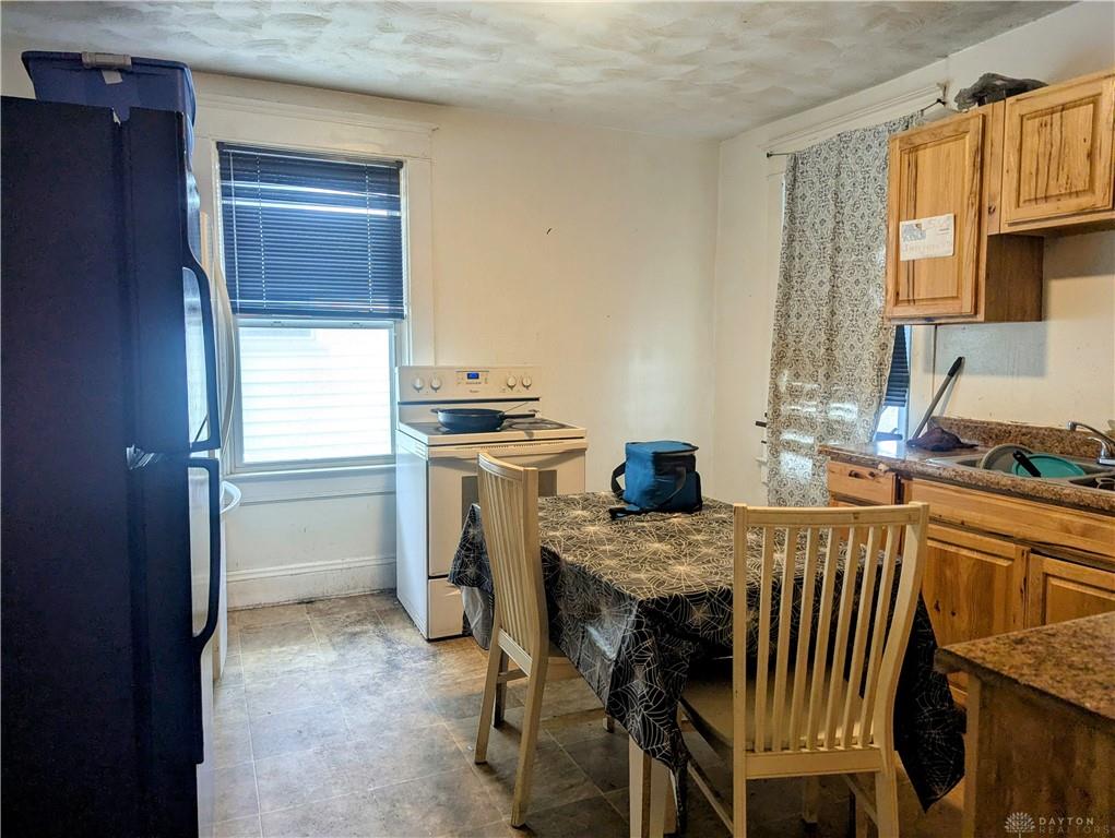 1105 N Fountain Property Photo 8